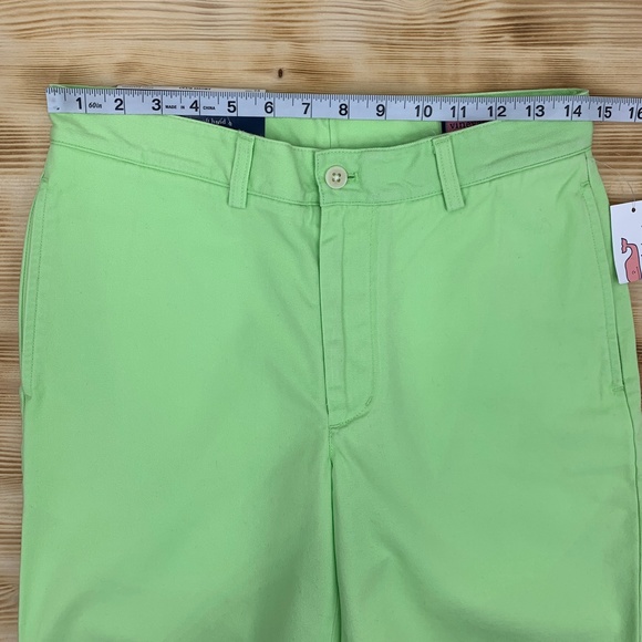 Vineyard Vines Classic Fit Club Short in Iguana Green Sz 28 - Picture 8 of 10
